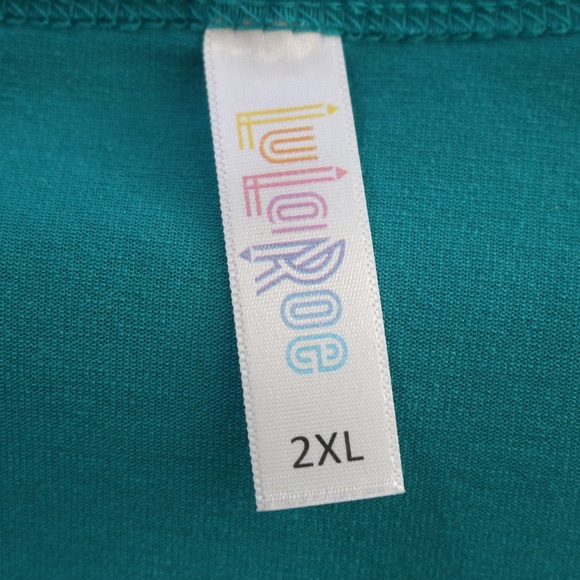 LuLaRoe Lynnae long sleeve shirts bundle size 2XL - Picture 6 of 7